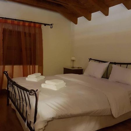 Καστρο Πετρινα Σαλε Καλαβρυτα Villa Kalavryta Luaran gambar