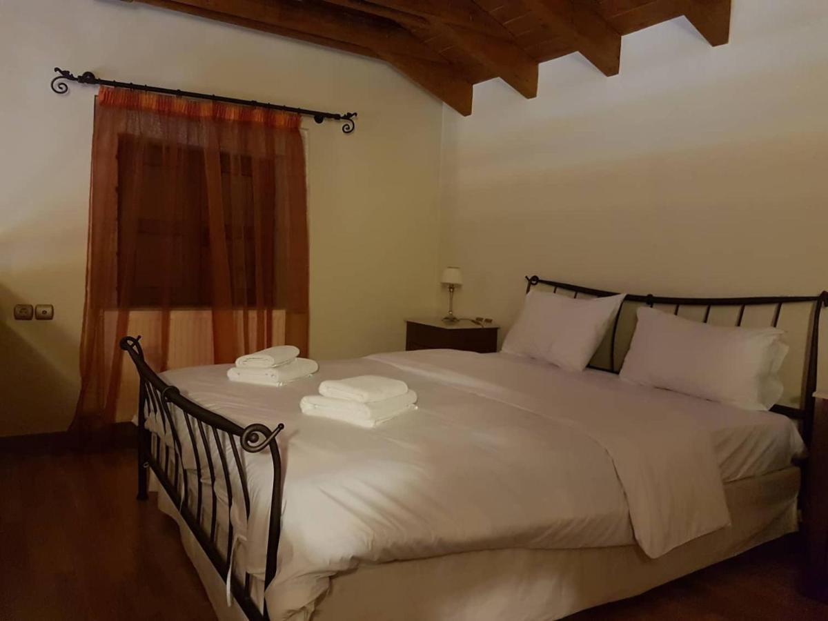 Καστρο Πετρινα Σαλε Καλαβρυτα Villa Kalavryta Luaran gambar